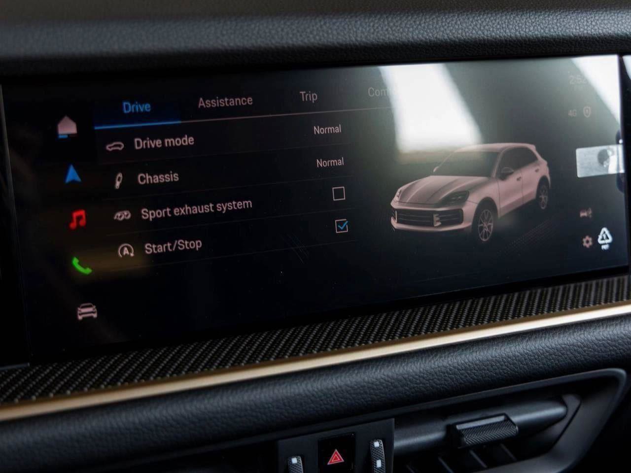 New 2025 Porsche Cayenne S image 98