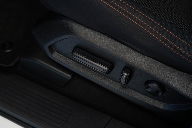 Used 2025 Honda Pilot Sport image 14