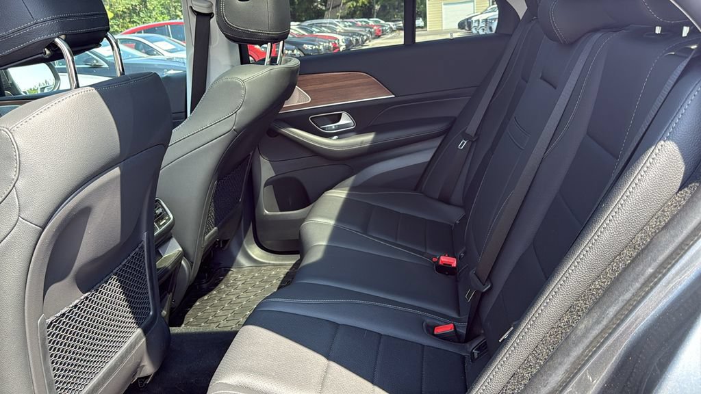 Certified 2025 Mercedes-Benz GLE 350 4MATIC image 20