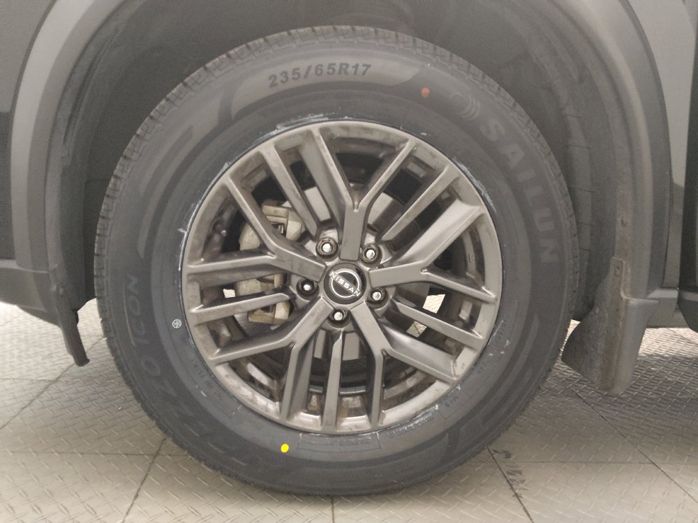 Used 2023 Nissan Rogue S FWD image 31