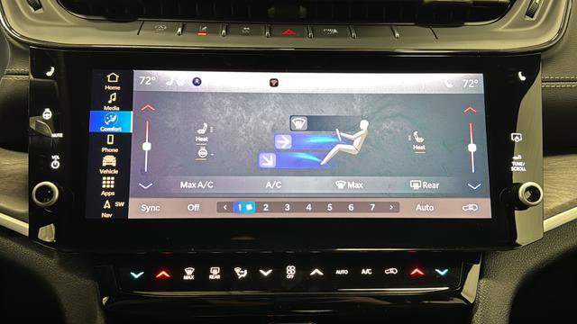 New 2026 Jeep Grand Cherokee Altitude AWD/4WD image 18