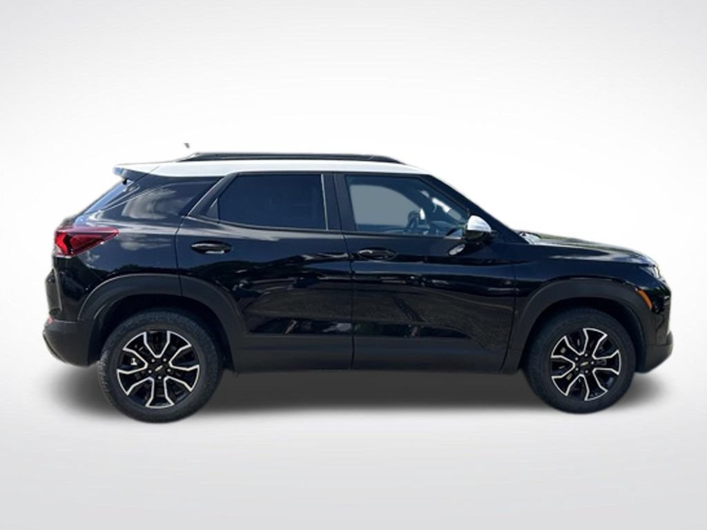 Used 2023 Chevrolet TrailBlazer ACTIV AWD/4WD image 7