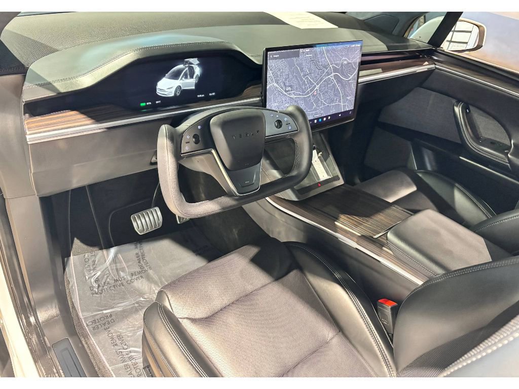 Used 2024 Tesla Model X image 20