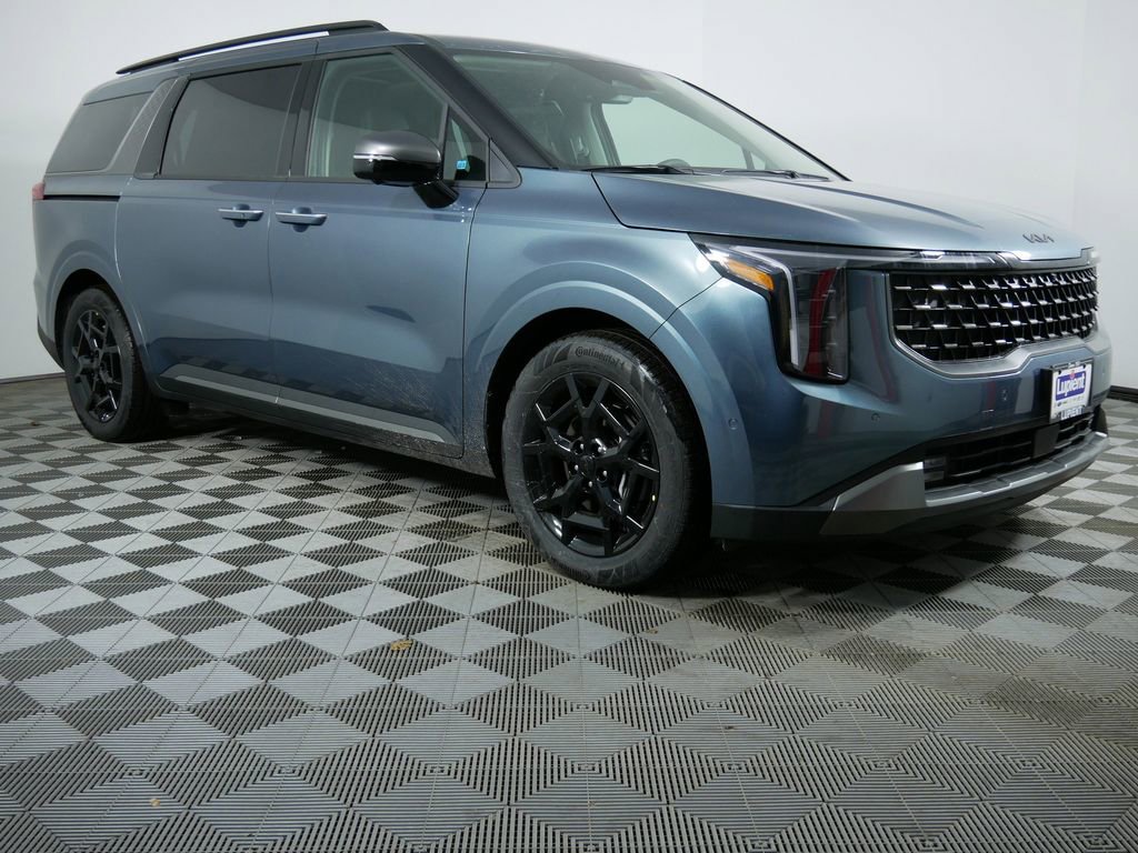 New 2026 Kia Carnival SX image 2