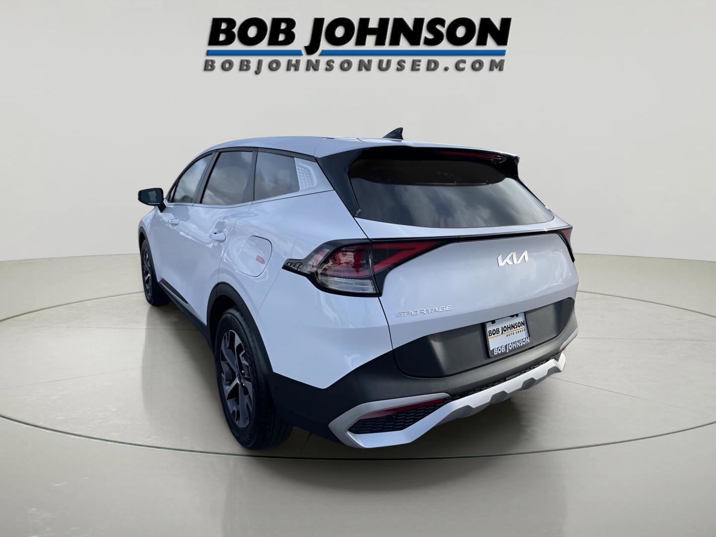 Used 2025 Kia Sportage EX image 4