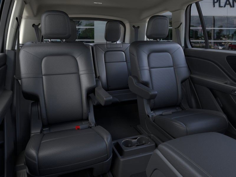 New 2026 Lincoln Aviator AWD image 11