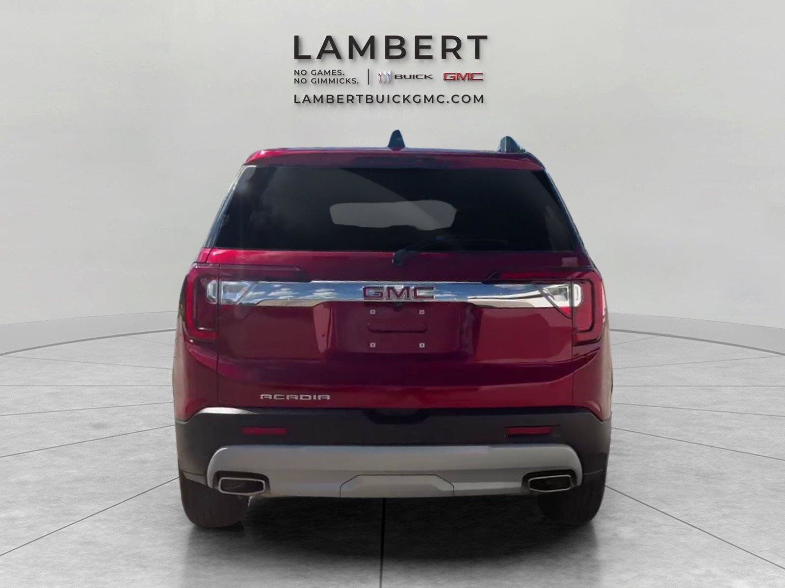 Used 2023 GMC Acadia SLE w/ Driver Convenience Package FWD image 4