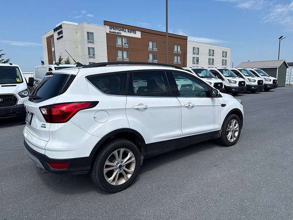 Used 2019 Ford Escape SEL AWD/4WD image 4