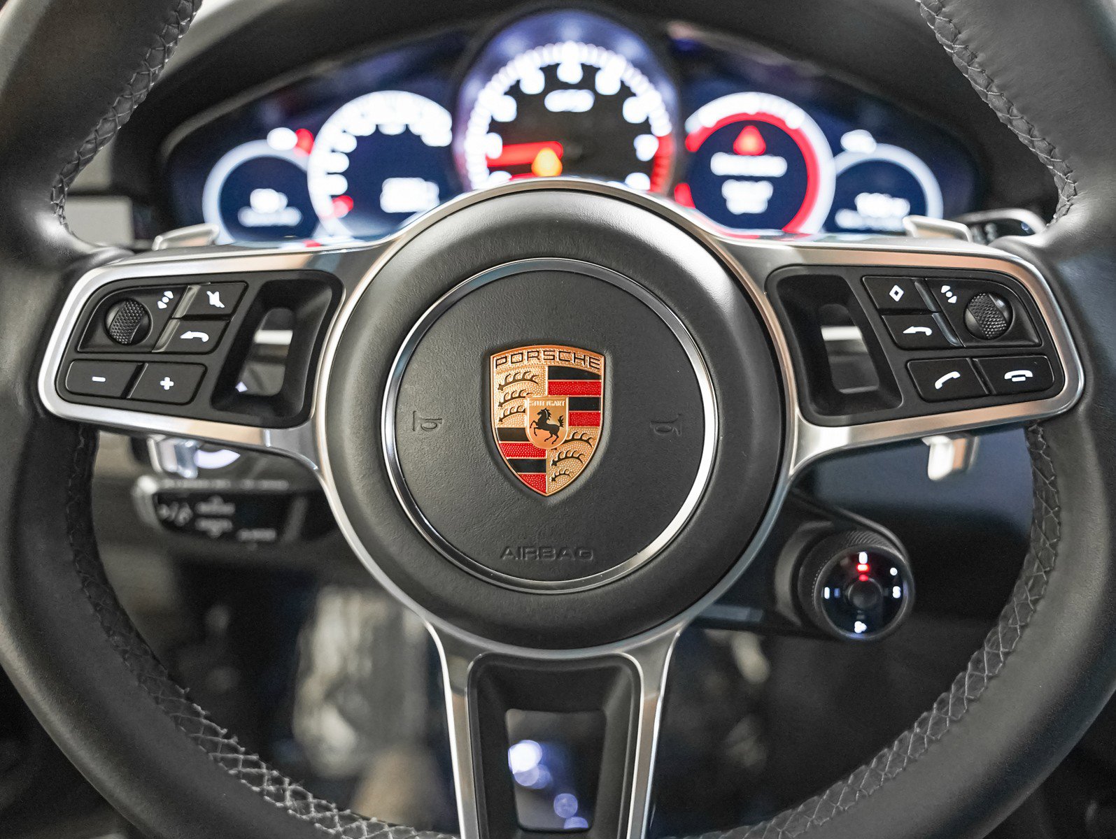 Certified 2023 Porsche Cayenne GTS image 17