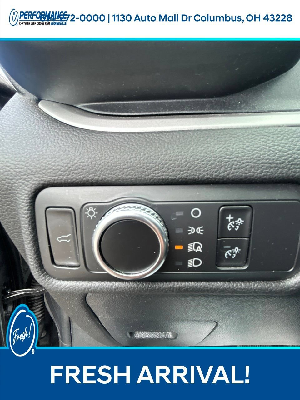 Used 2022 Ford Explorer XLT AWD/4WD image 19