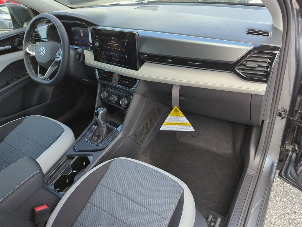 New 2025 Volkswagen Taos S image 17