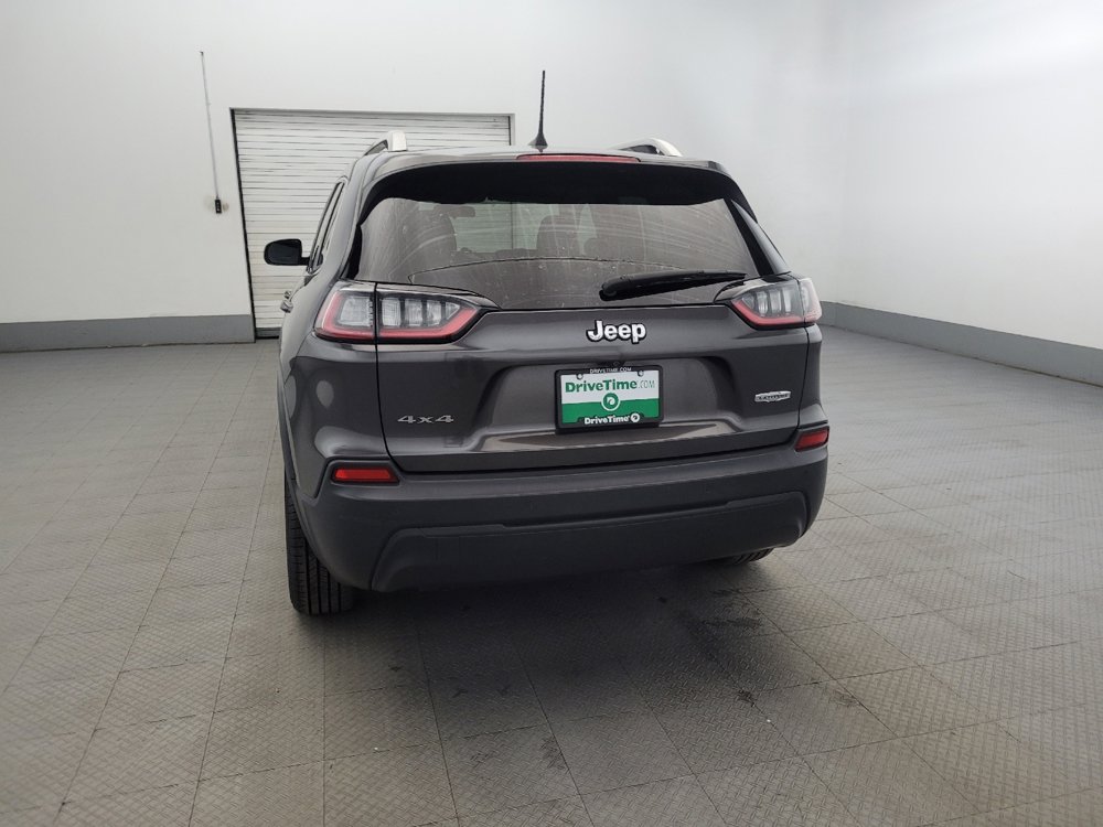 Used 2019 Jeep Cherokee Latitude Plus w/ Cold Weather Group image 6