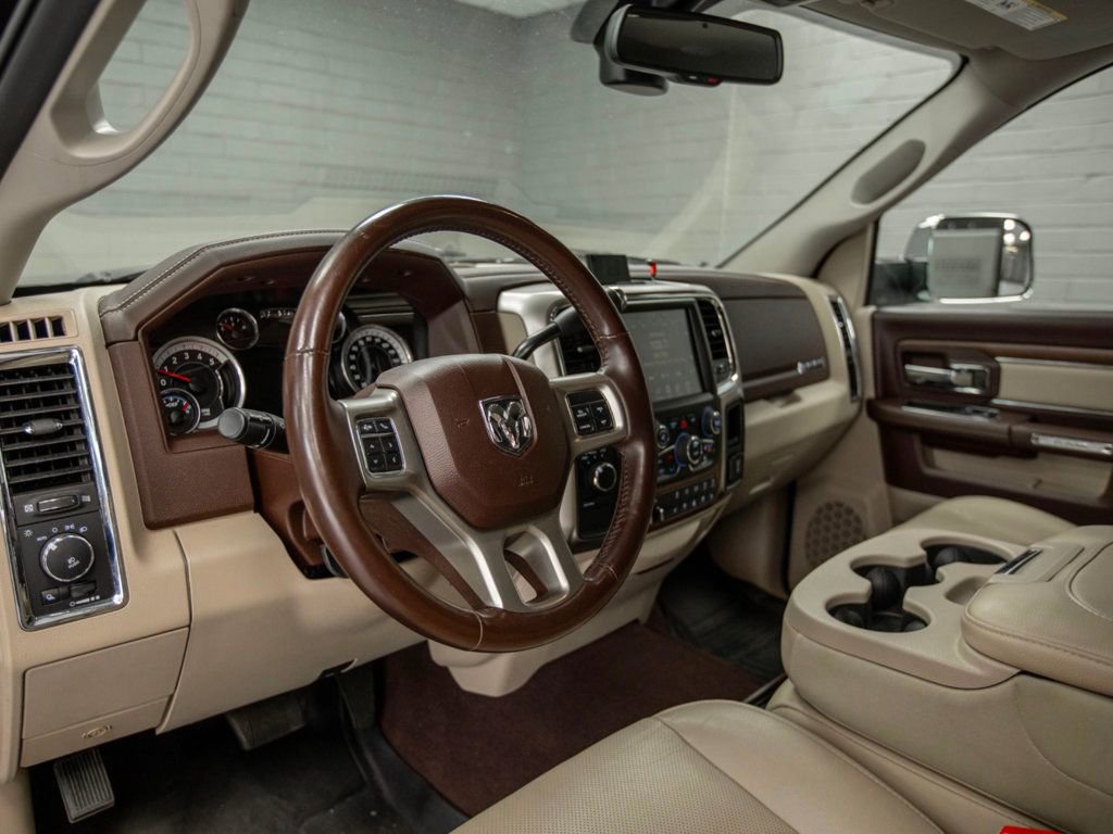 Used 2017 RAM 3500 Laramie AWD/4WD image 19