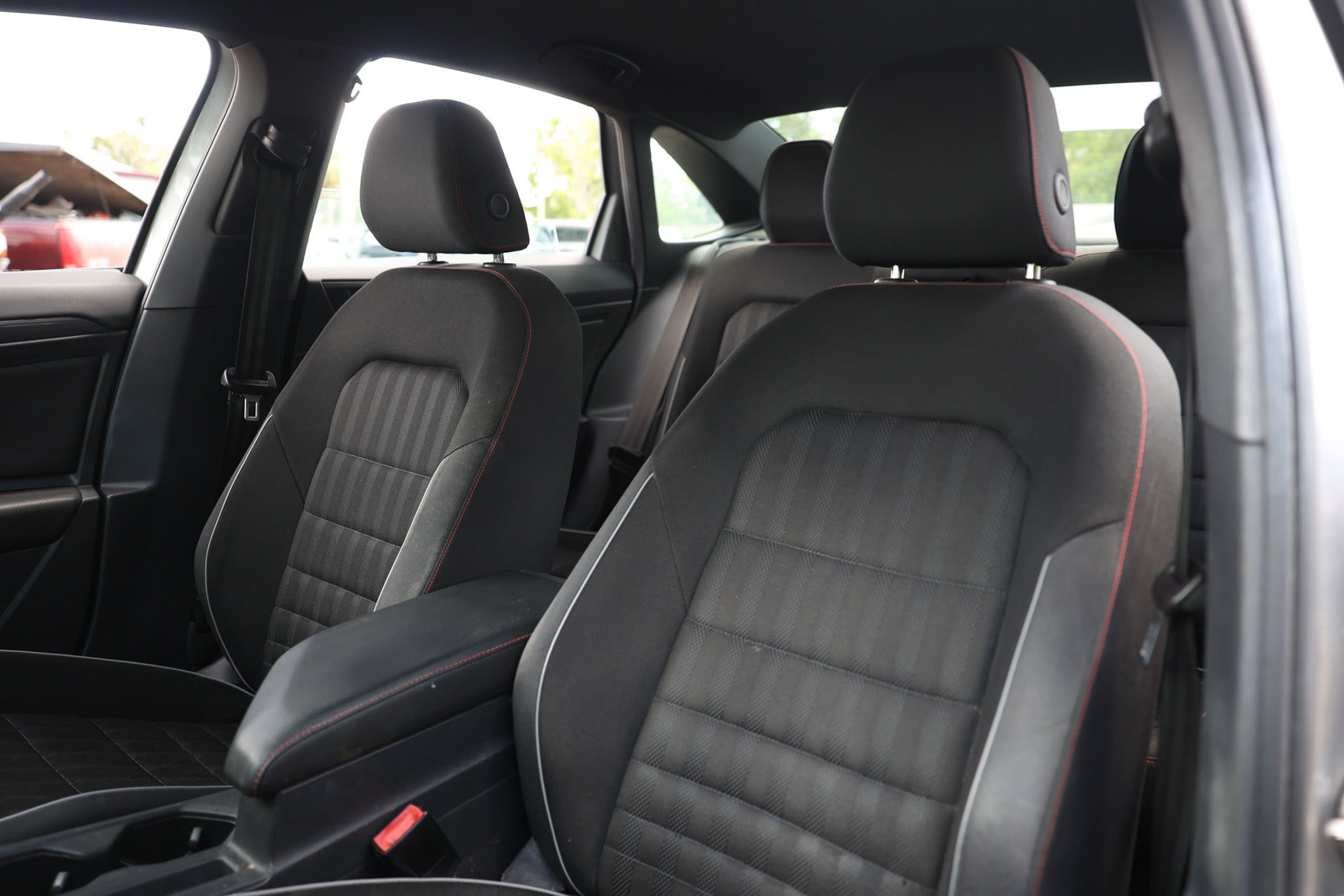 Used 2020 Volkswagen Jetta GLI FWD image 9