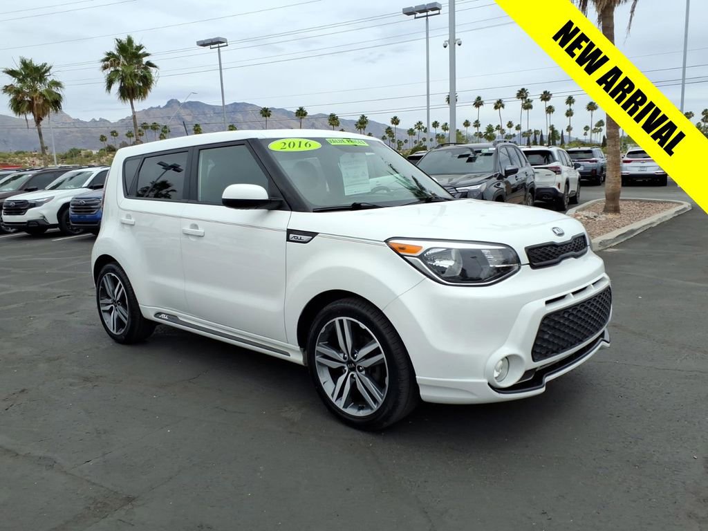 Used 2016 Kia Soul + w/ Soulful Package FWD image 1