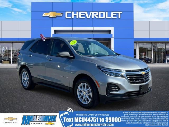 Certified 2023 Chevrolet Equinox LS w/ LS Convenience Package FWD image 1