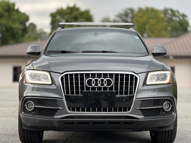 Used 2017 Audi Q5 2.0T Premium Plus w/ Technology Package AWD/4WD image 2