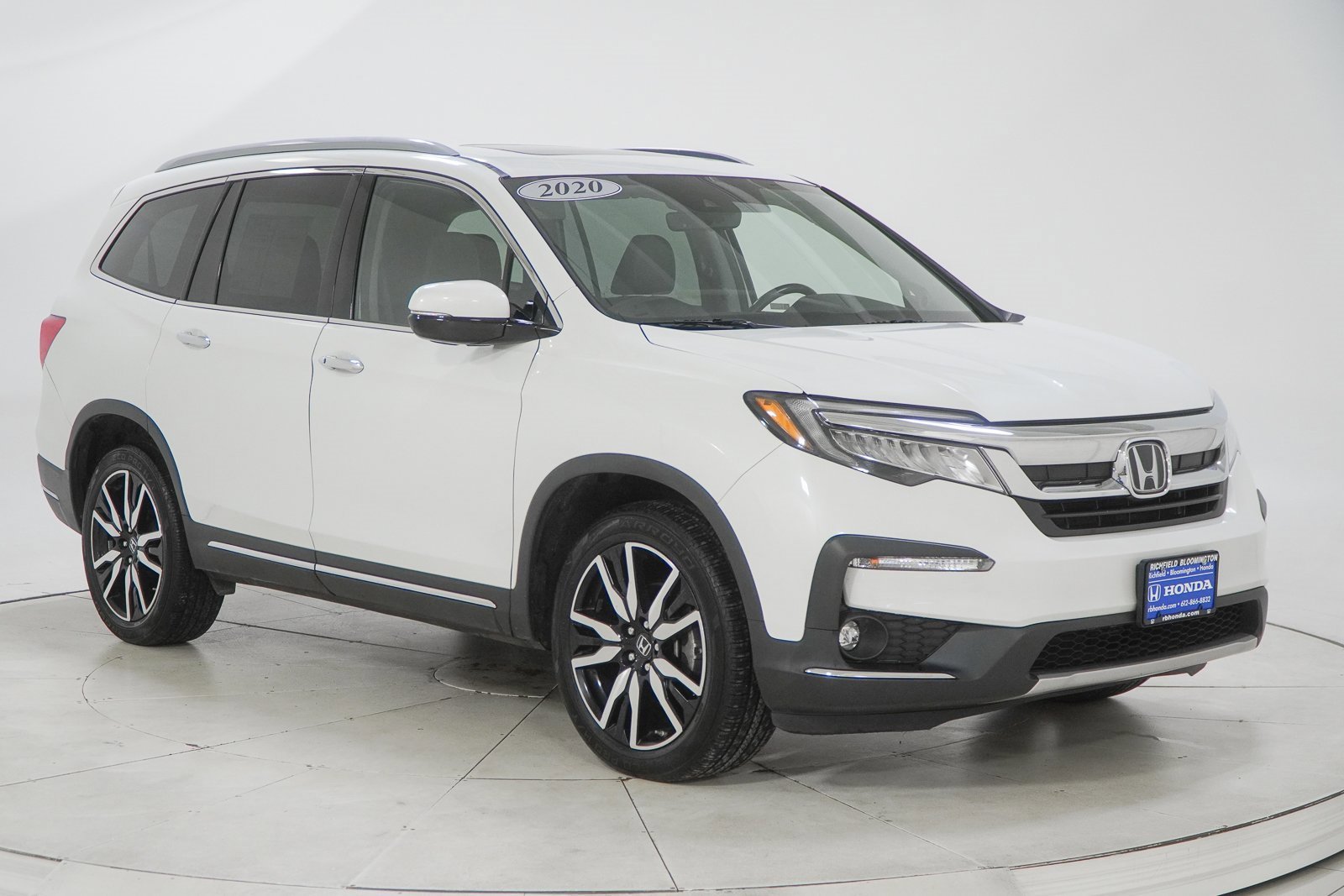 Used 2020 Honda Pilot Touring image 15
