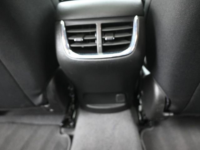 Used 2023 Chevrolet Malibu LT image 25