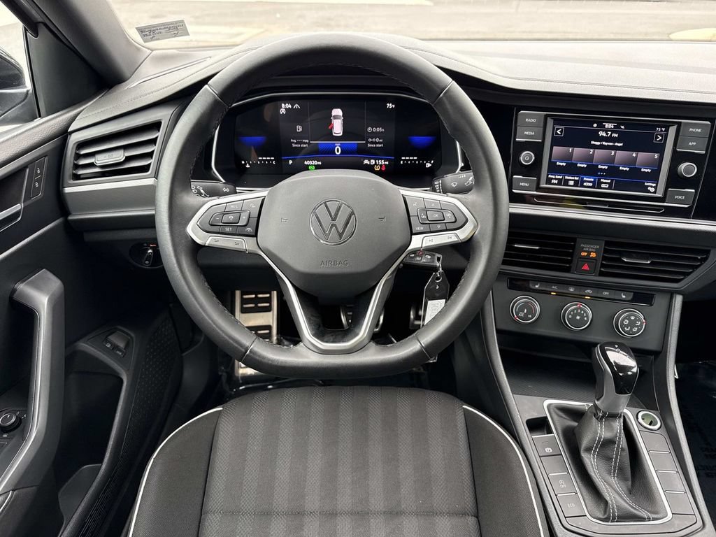 Used 2024 Volkswagen Jetta Sport FWD image 13