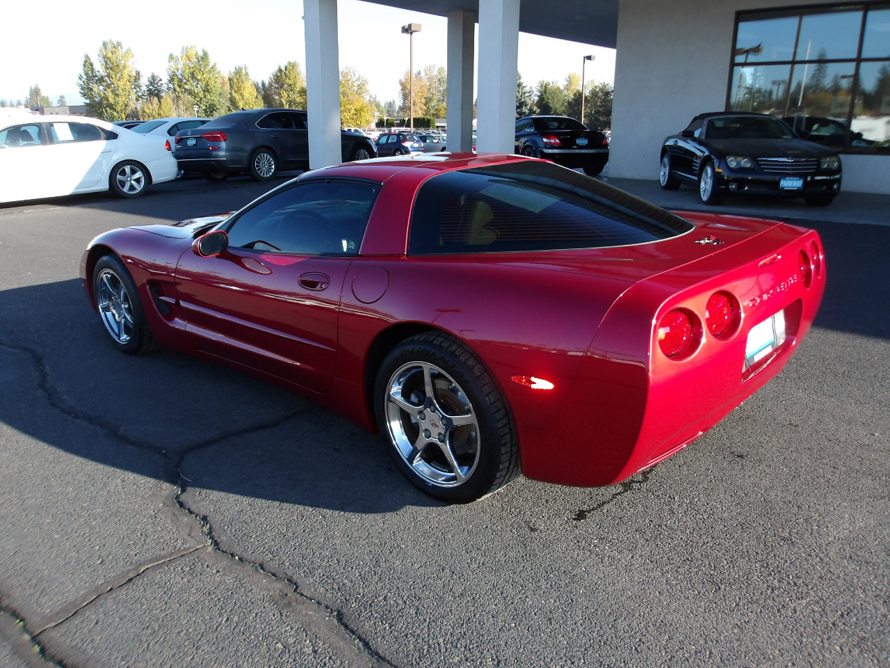 Used 2002 Chevrolet Corvette 2dr Cpe w/ Preferred Equipment Group2 image 3