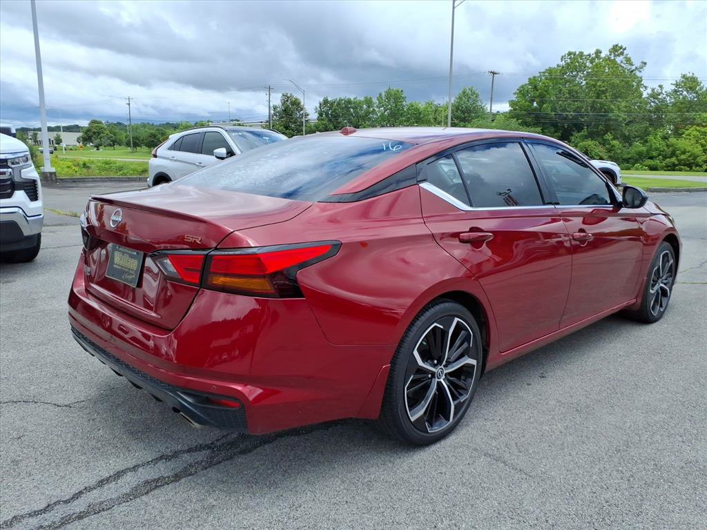 Certified 2024 Nissan Altima 2.5 SR w/ SR Premium Package FWD image 16