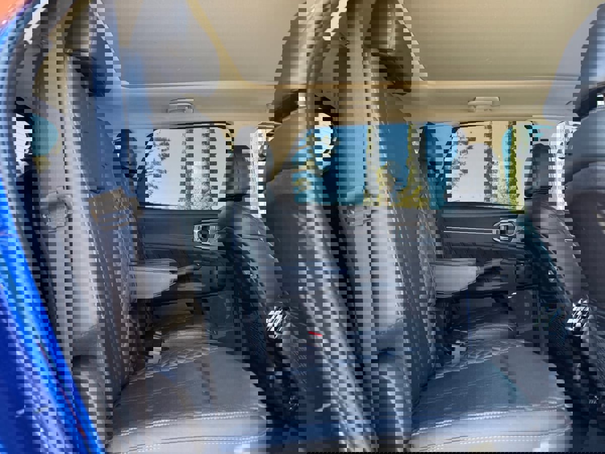 Used 2021 Kia Sorento SX image 19