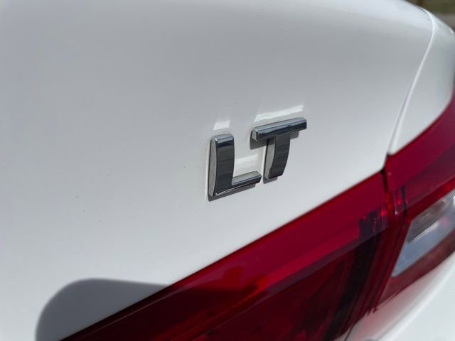 Used 2024 Chevrolet Malibu LT image 37