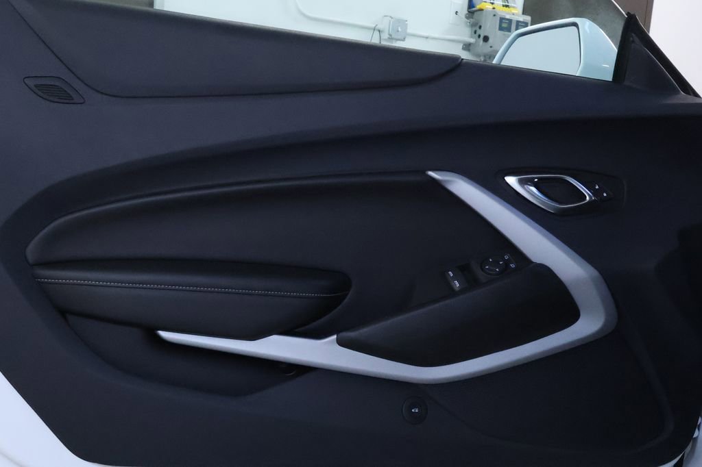 Used 2023 Chevrolet Camaro LT image 11