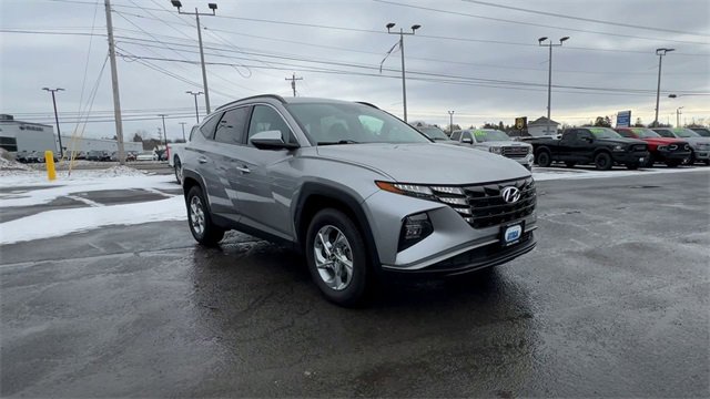 Used 2022 Hyundai Tucson SEL w/ Cargo Package image 2