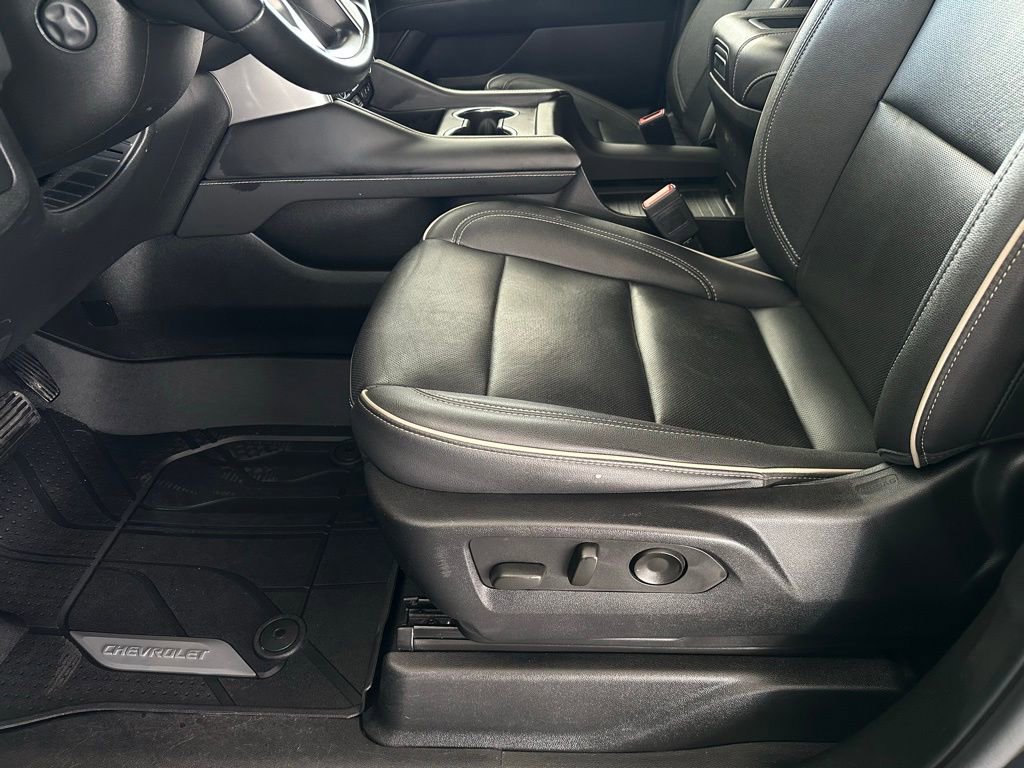 Used 2023 Chevrolet Tahoe Premier image 13