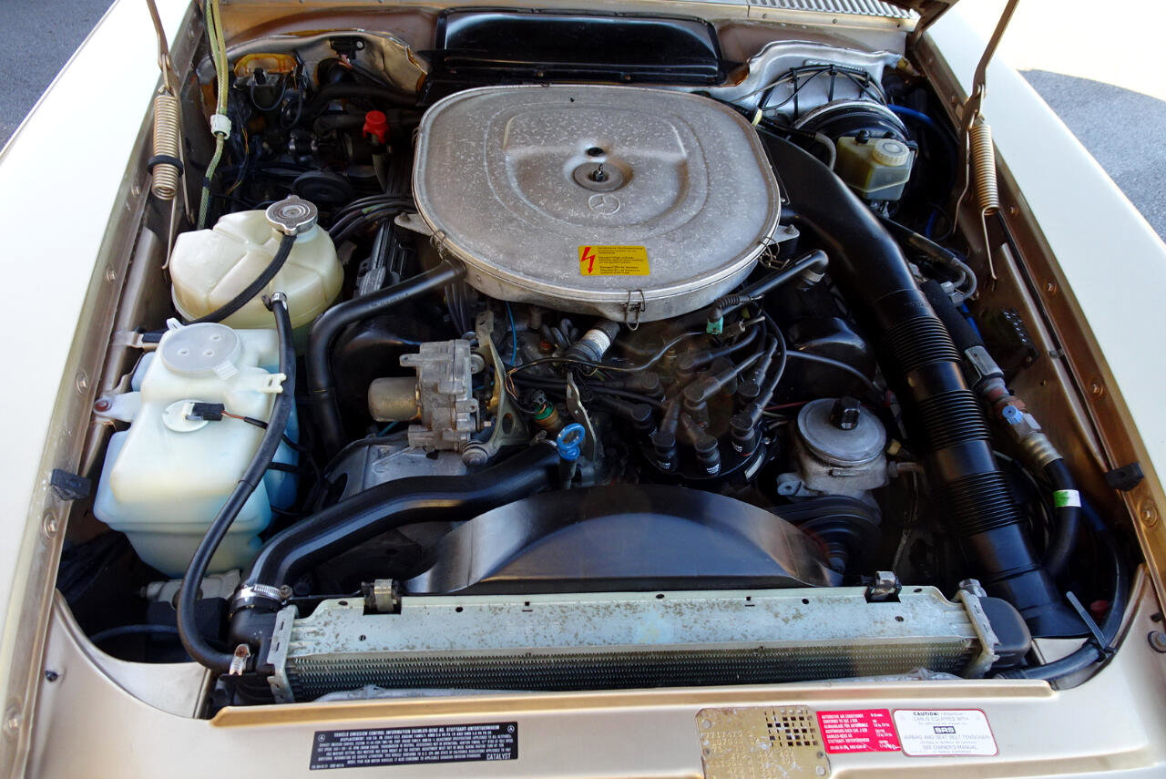 Used 1988 Mercedes-Benz 560 SL image 24