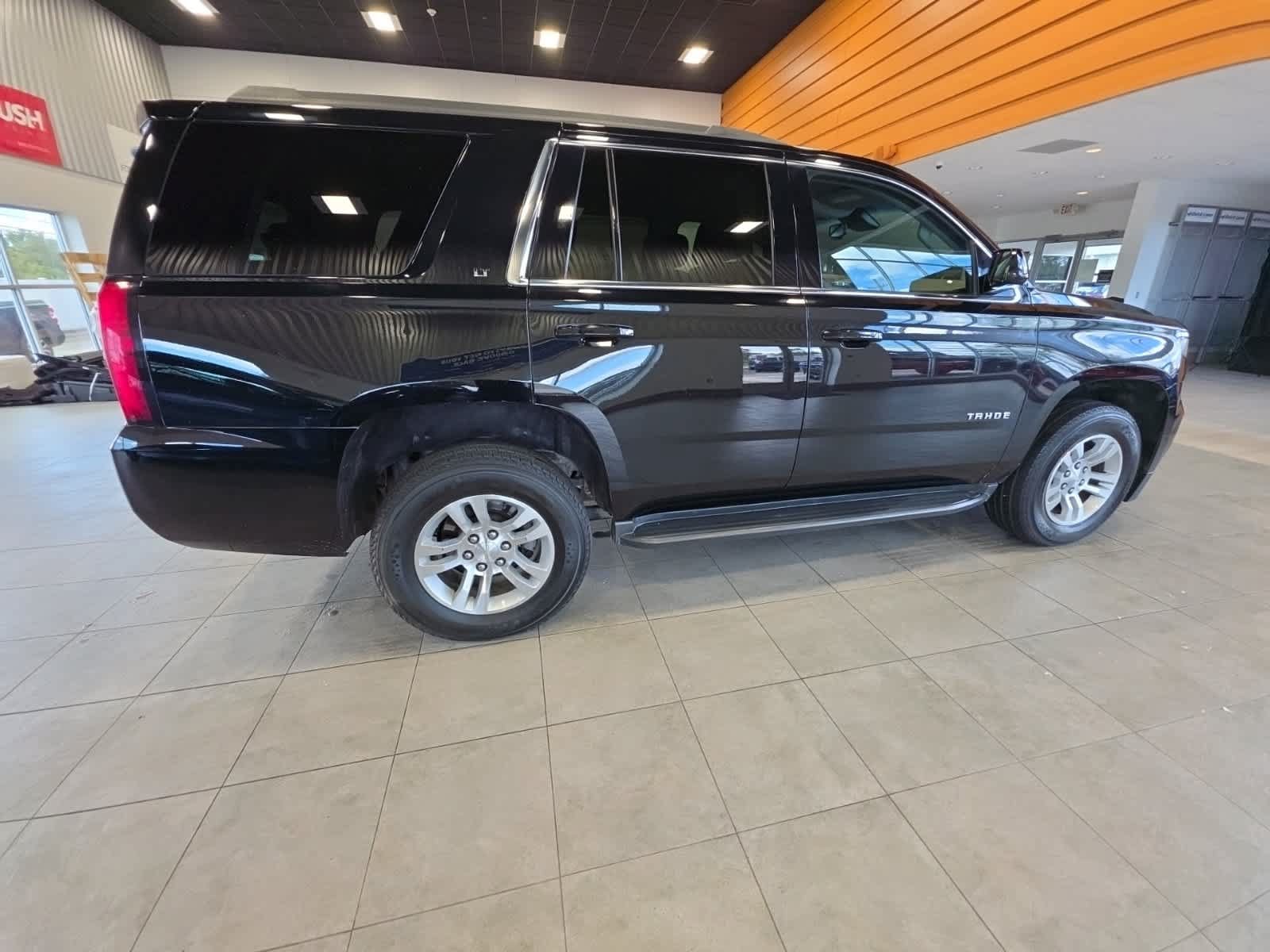 Used 2018 Chevrolet Tahoe LT AWD/4WD image 6
