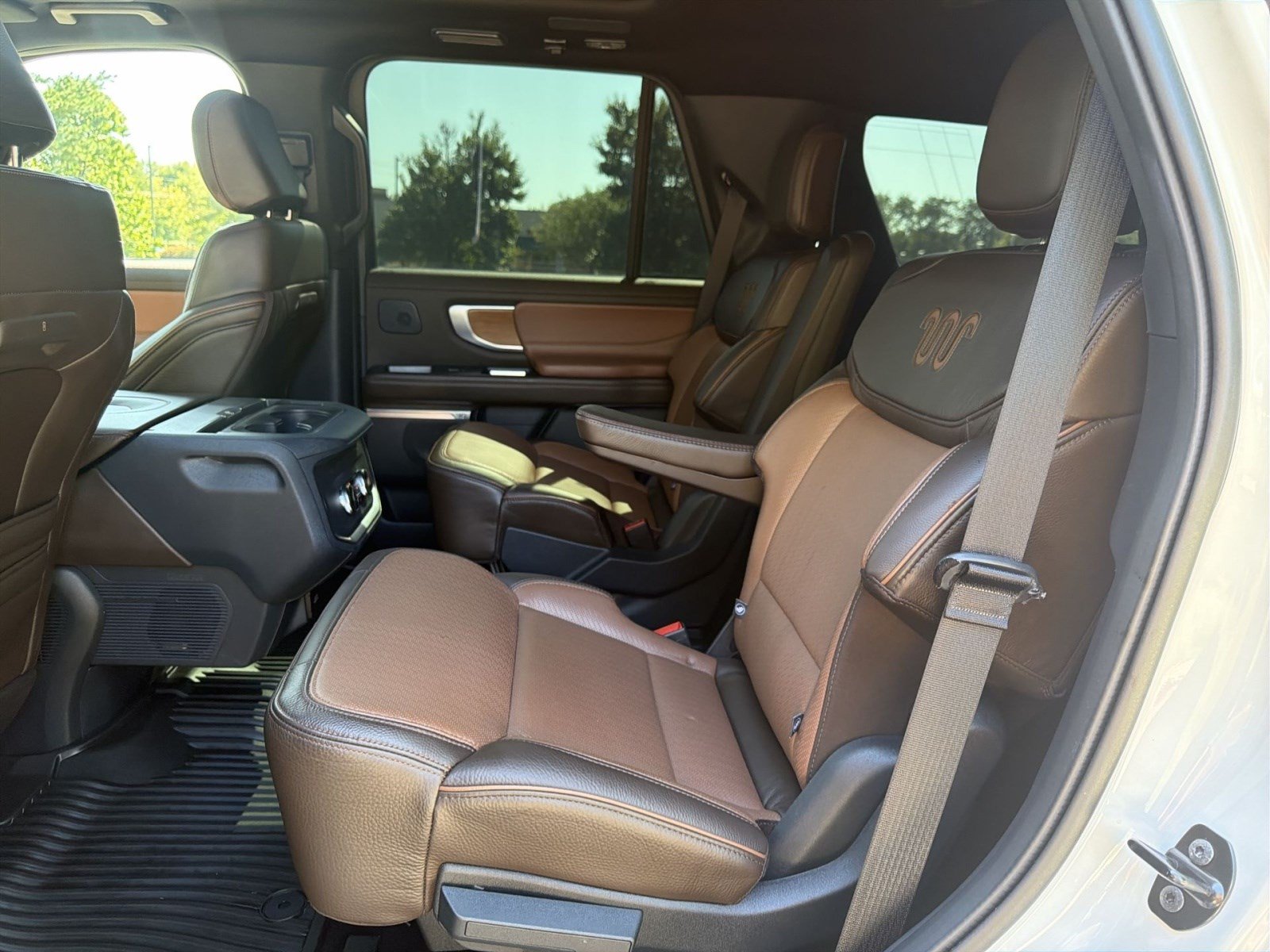 Used 2025 Ford Expedition King Ranch AWD/4WD image 21