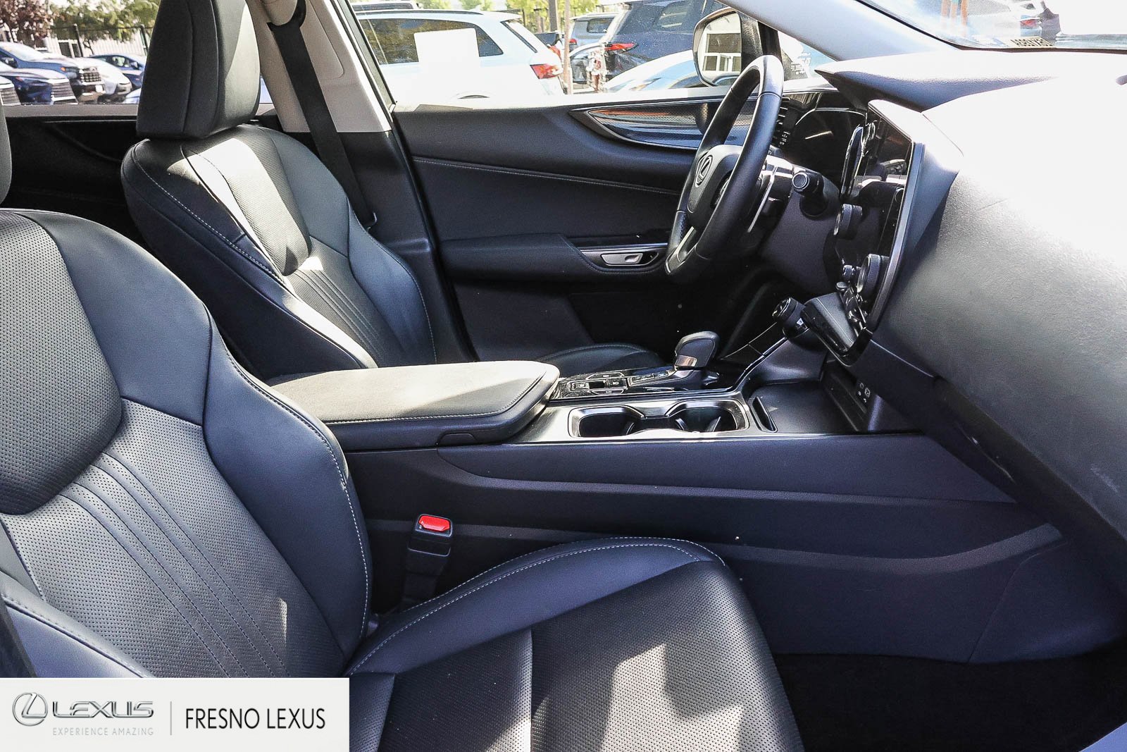 Certified 2025 Lexus NX 250 FWD image 12