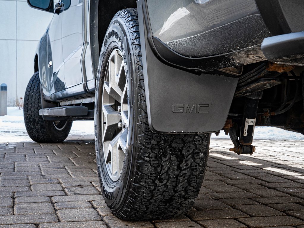 Used 2022 GMC Canyon AT4 image 42