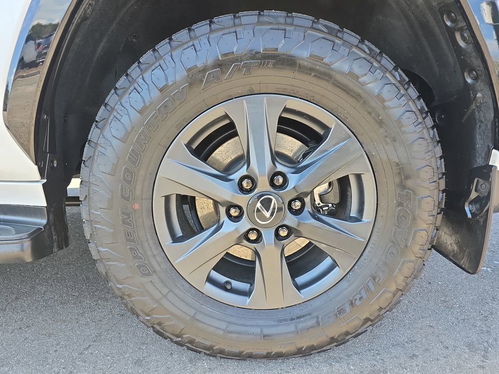 Used 2025 Lexus LX 700h Overtrail w/ Accessory Package (Z1) image 37