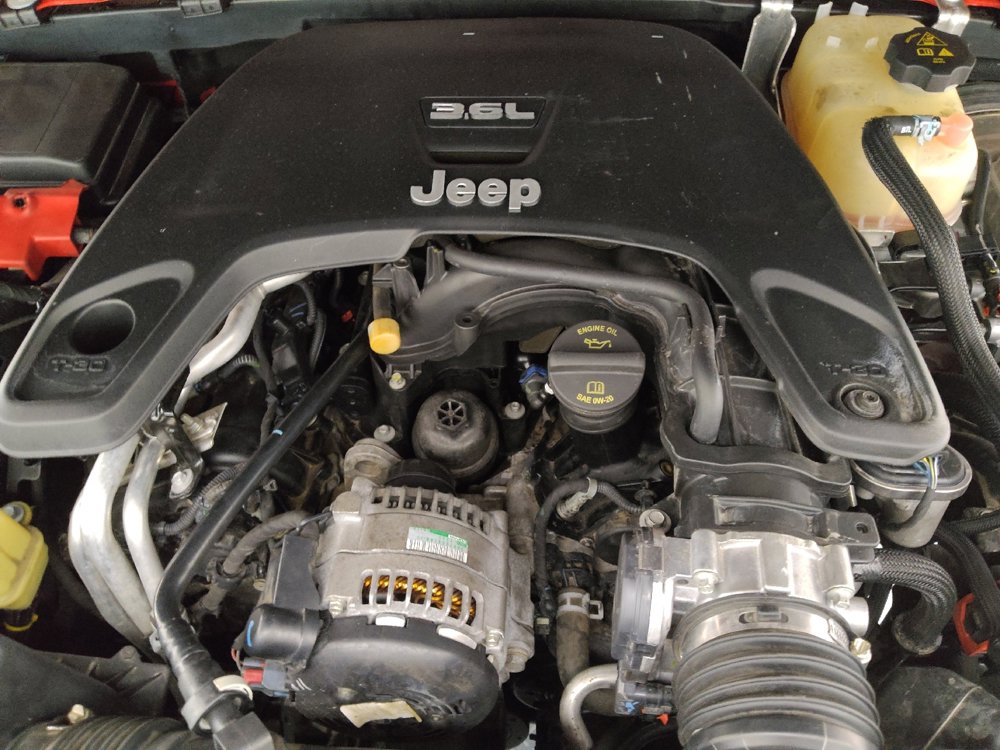 Used 2018 Jeep Wrangler Unlimited Sport image 30