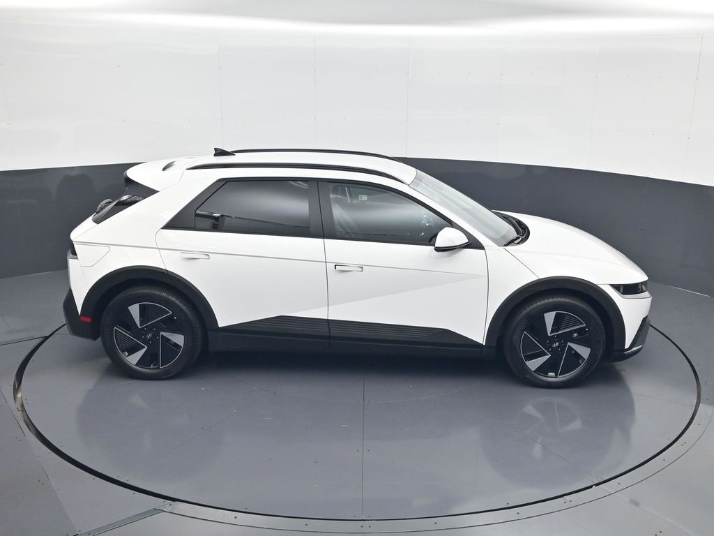 New 2025 Hyundai Ioniq 5 SEL image 16
