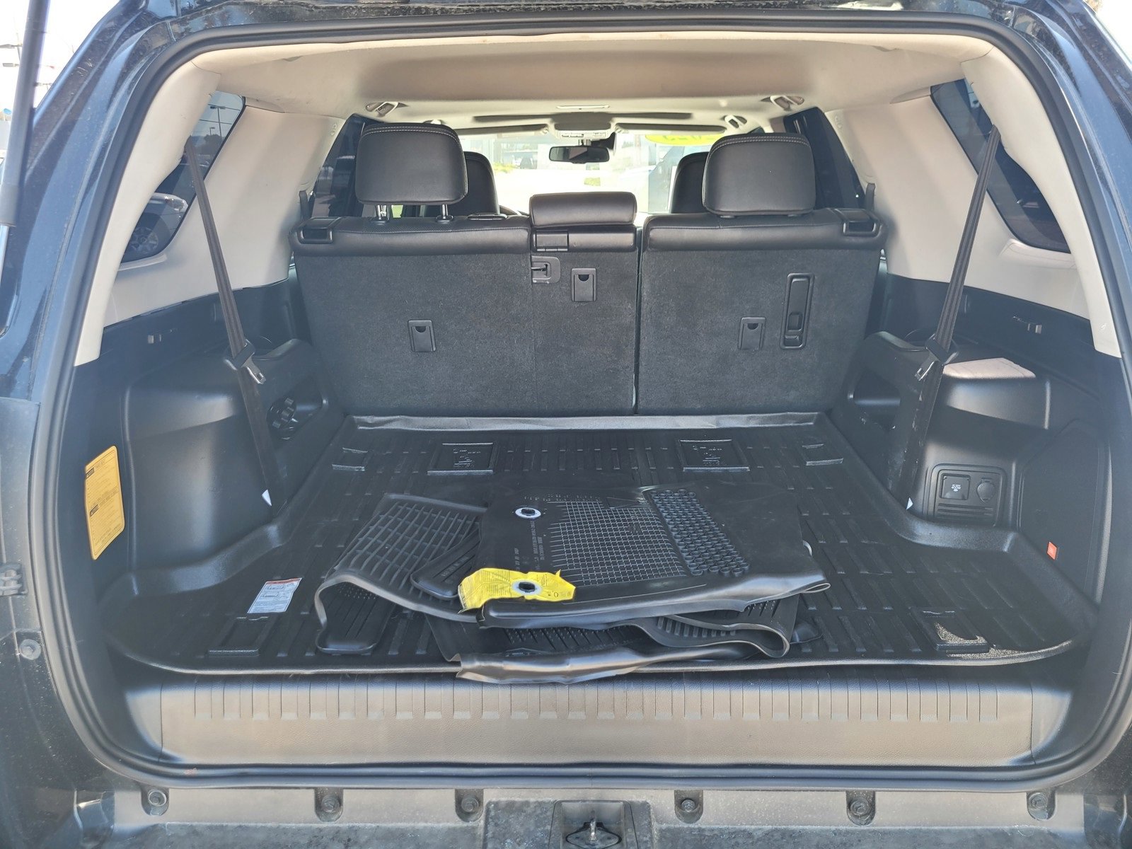 Used 2023 Toyota 4Runner Limited image 10