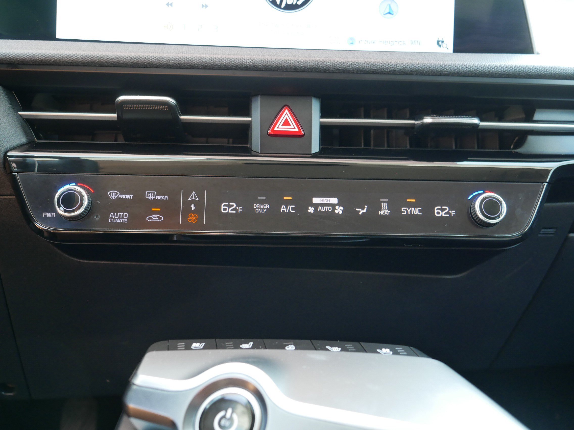 Certified 2024 Kia EV6 Wind w/ Wind Technology Package AWD/4WD image 23