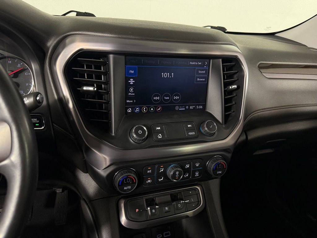 Used 2022 GMC Acadia AT4 w/ Technology Package AWD/4WD image 19