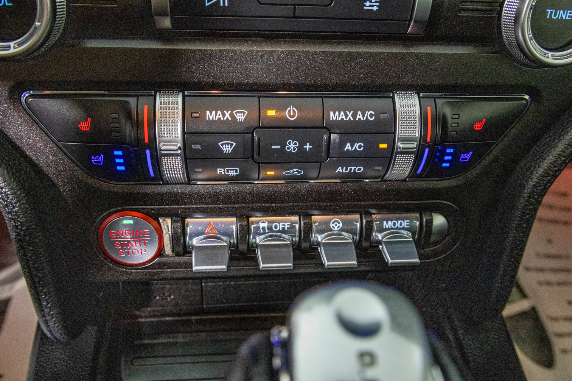 Used 2019 Ford Mustang GT Premium RWD image 27