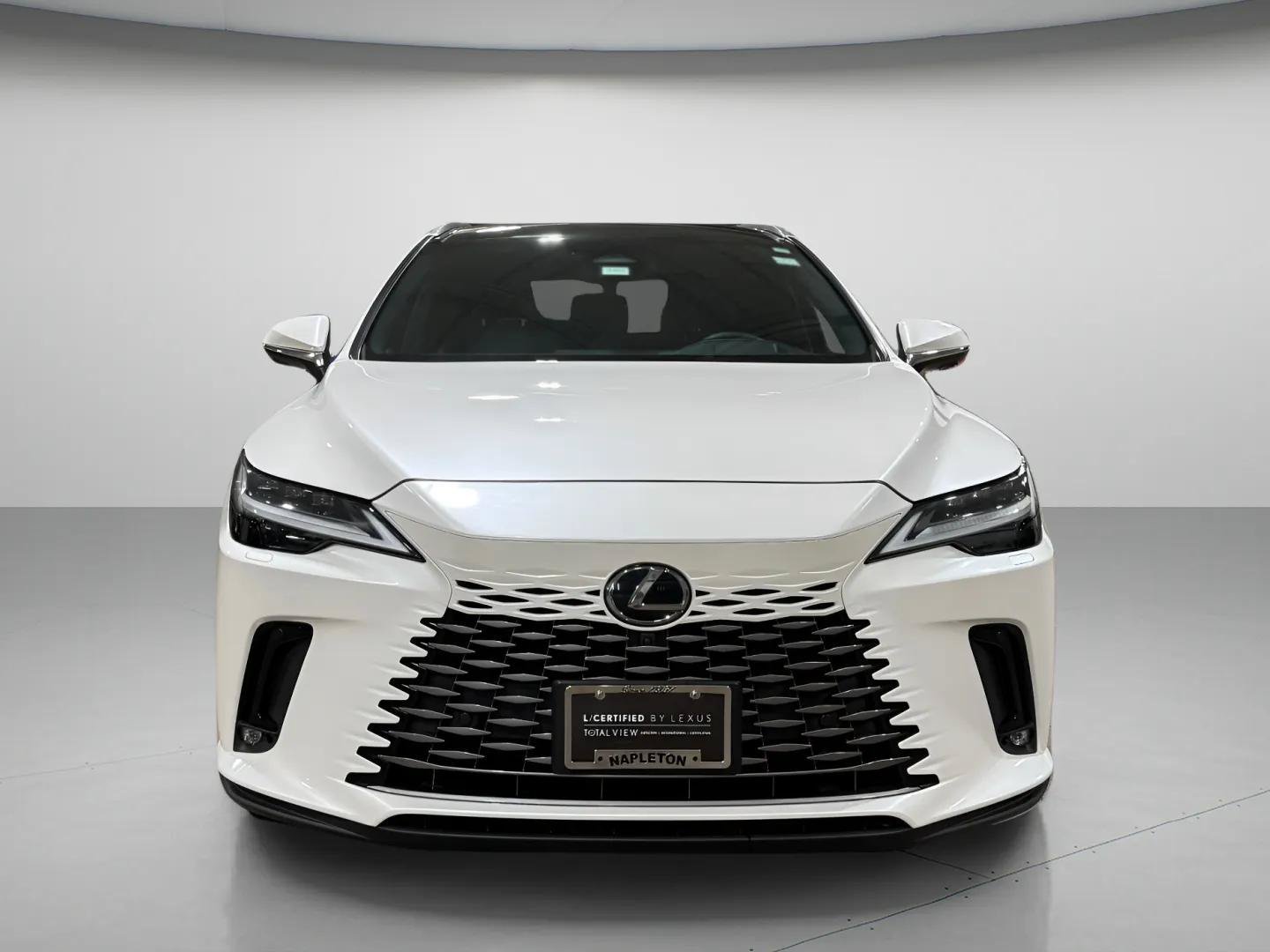 Certified 2023 Lexus RX 350 AWD w/ Accessory Package image 8
