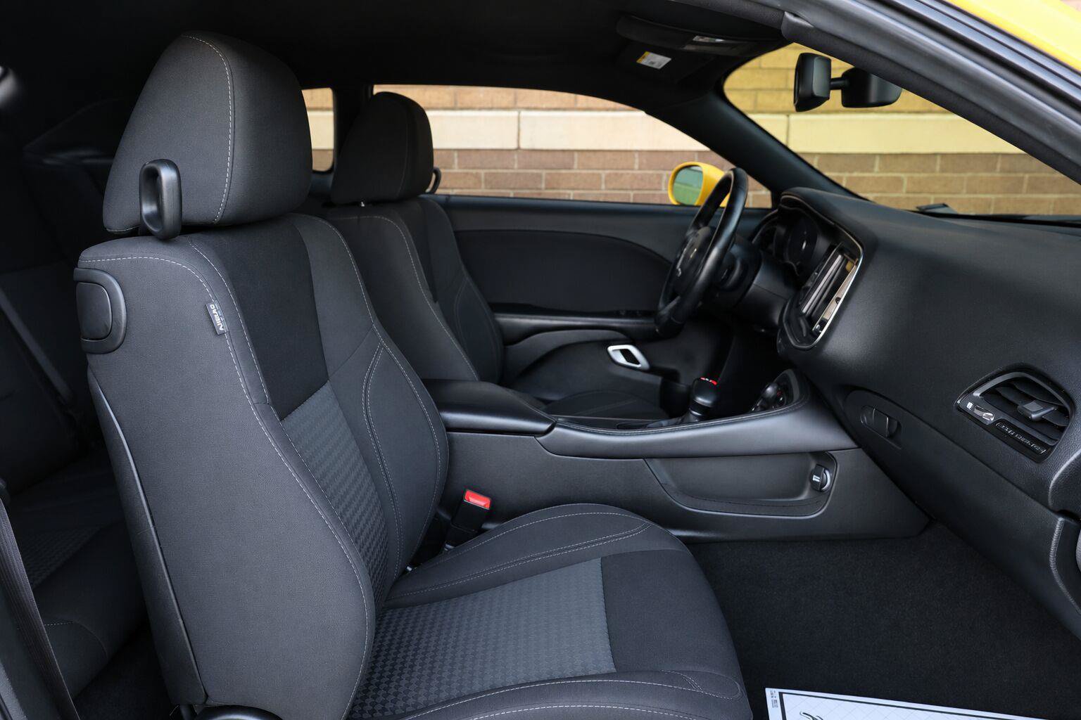 Used 2017 Dodge Challenger R/T RWD image 22