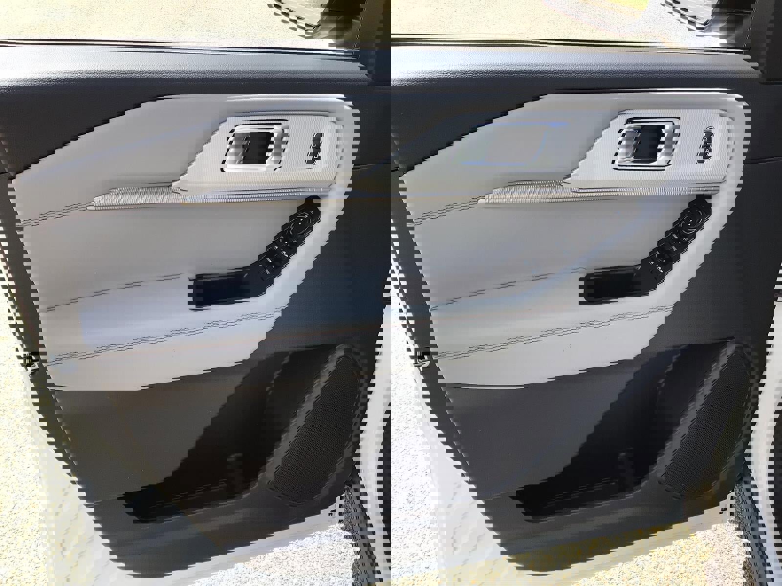 New 2026 Ford Explorer Active image 12