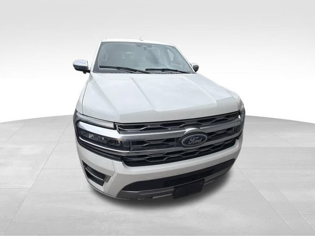 Used 2022 Ford Expedition Max Platinum AWD/4WD image 7