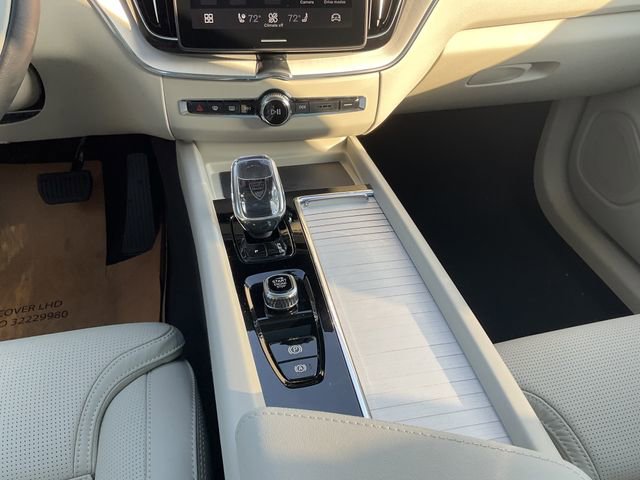 New 2026 Volvo XC60 B5 Ultra w/ Protection Package Premier AWD/4WD image 25