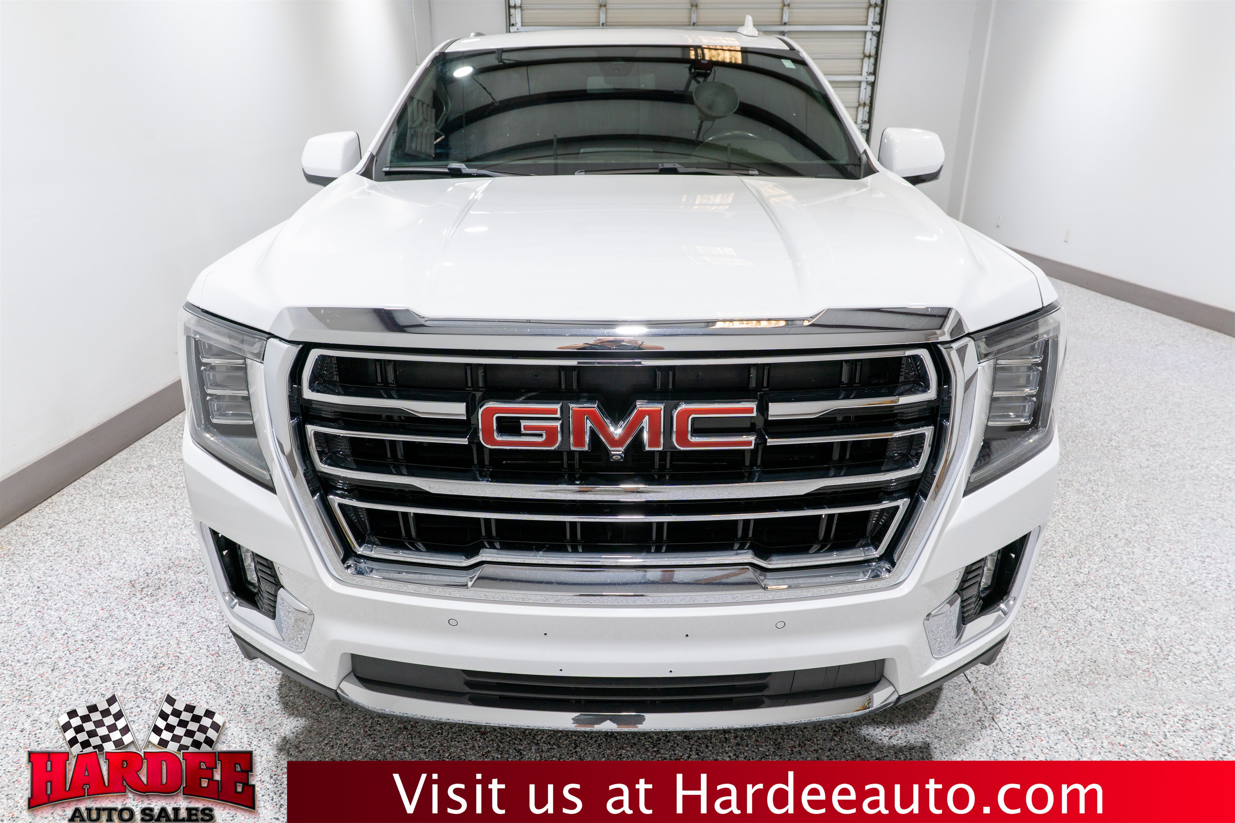 Used 2022 GMC Yukon XL SLT w/ SLT Premium Package RWD image 7