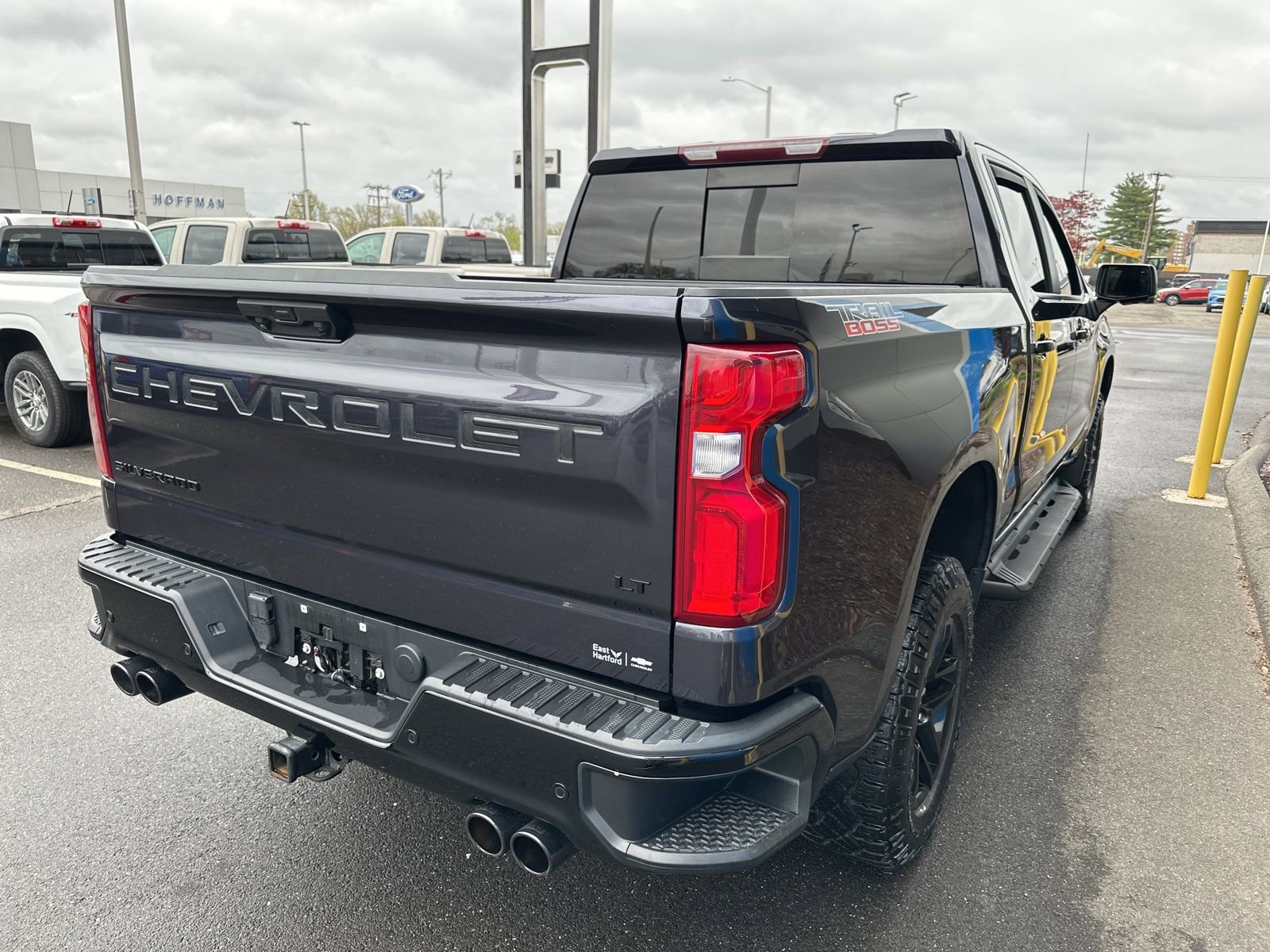Used 2022 Chevrolet Silverado 1500 LT Trail Boss w/ Convenience Package II image 5